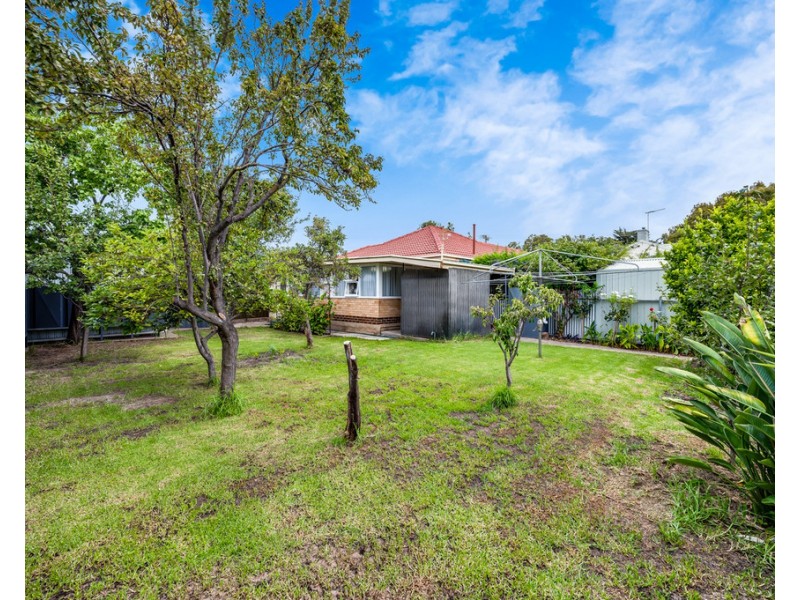 248 Robin Road, Semaphore SA 5019