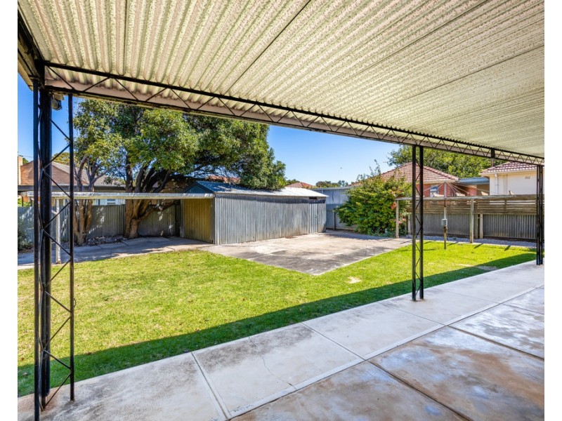 11 Samuel Street, Fulham SA 5024