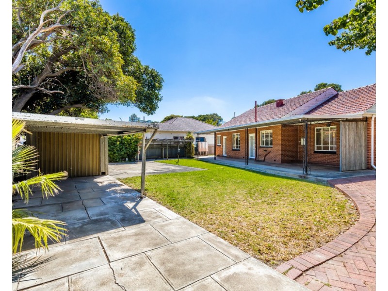 11 Samuel Street, Fulham SA 5024