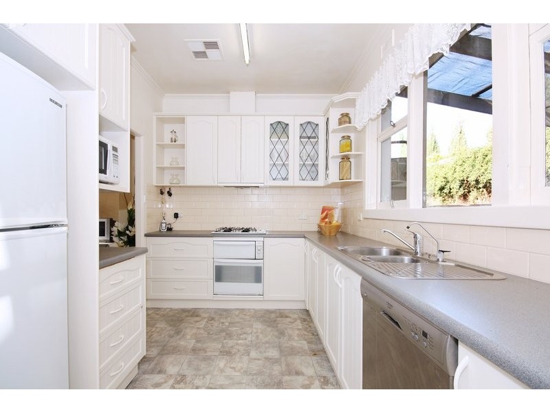 15 West Street, Seacliff Park SA 5049