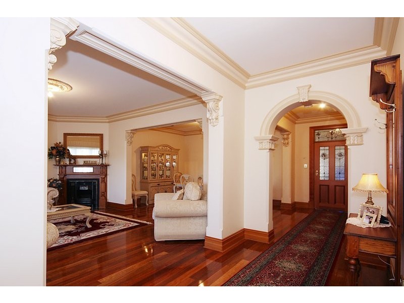2 Joan Avenue, Fulham Gardens SA 5024