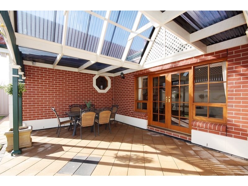 2 Joan Avenue, Fulham Gardens SA 5024