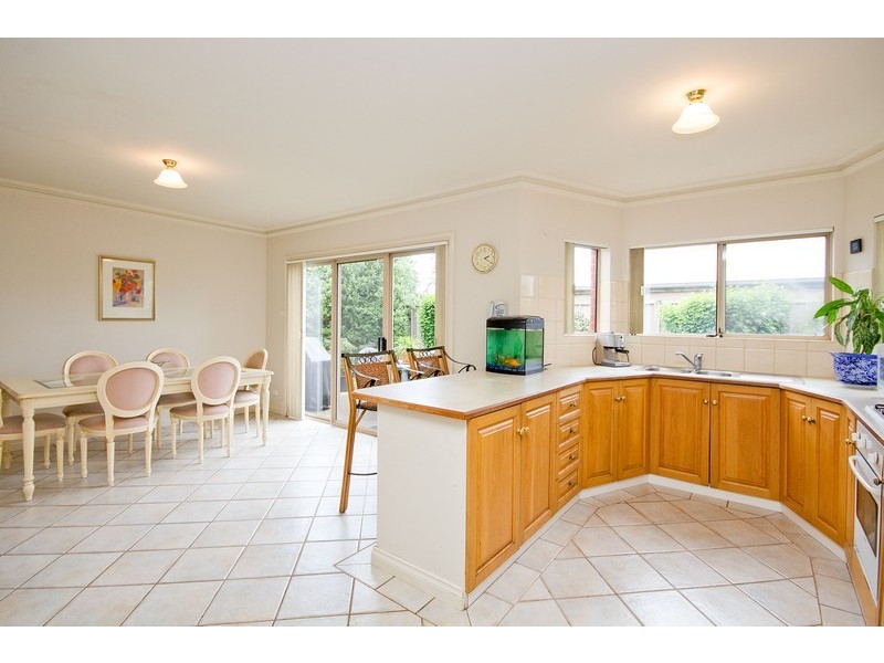 5 Baudin Avenue, Flinders Park SA 5025