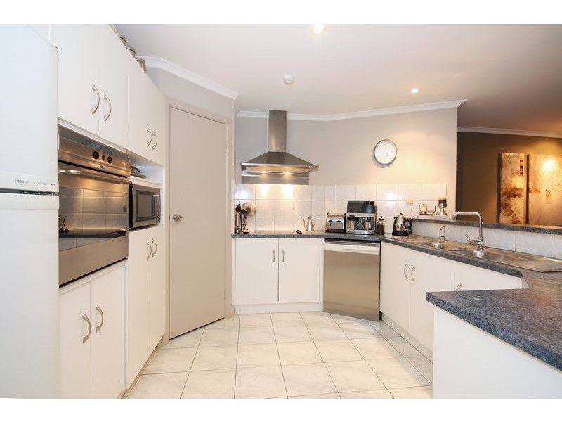 1 Hansen Circuit, Renown Park SA 5008