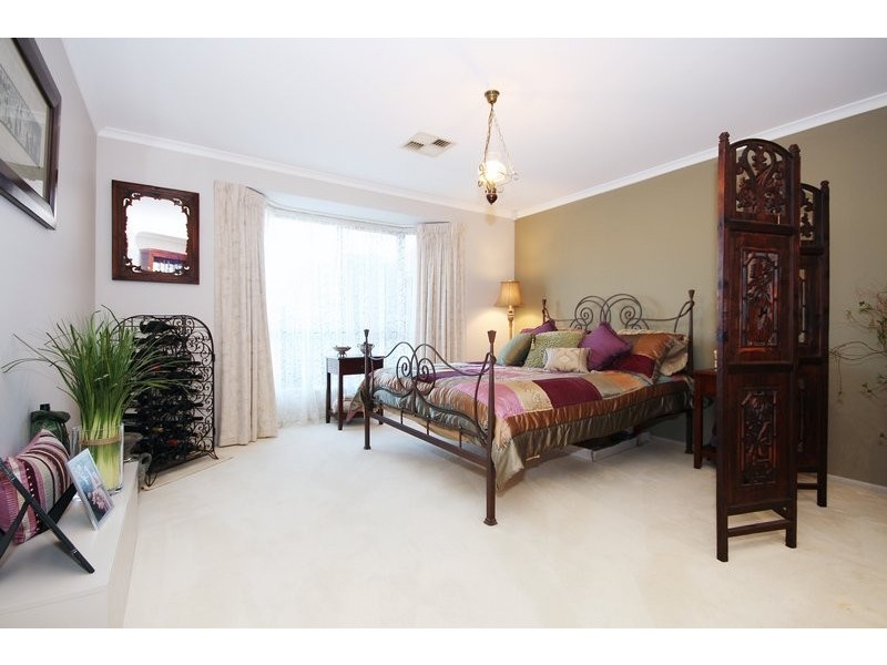 1 Hansen Circuit, Renown Park SA 5008