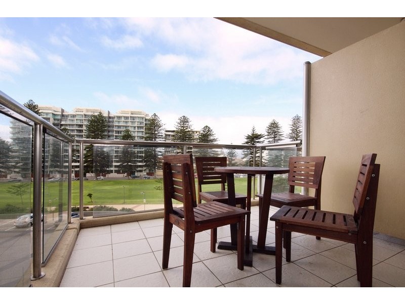 202/16 Holdfast Promenade, Glenelg SA 5045