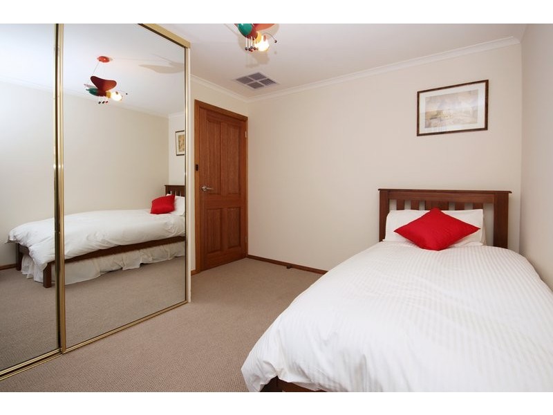 7 Hannam Avenue, Grange SA 5022