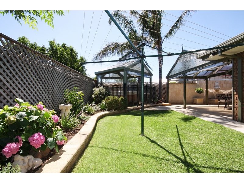 7 Hannam Avenue, Grange SA 5022