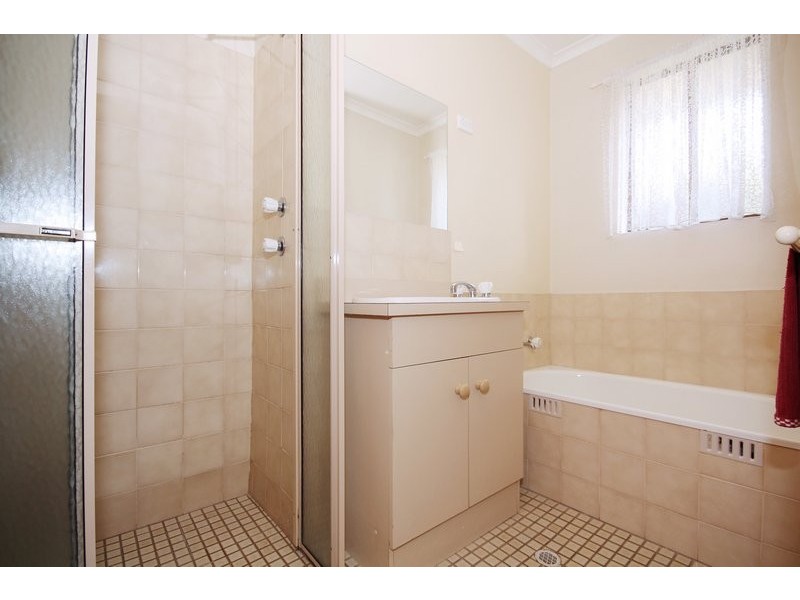 2/453 Grange Road, Seaton SA 5023