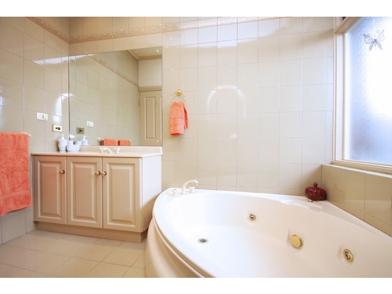 3 Piovesan Court, Kidman Park SA 5025