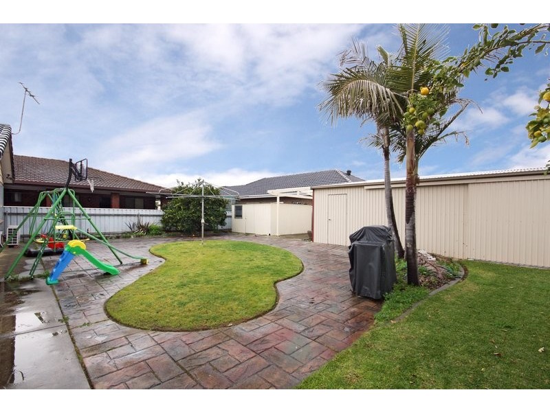 17 Kandy Street, Fulham SA 5024