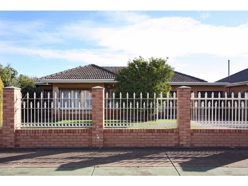 8 Gaskin Road, Flinders Park SA 5025