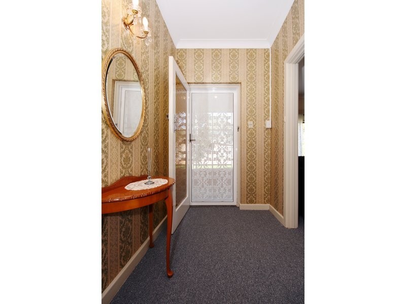 8 Gaskin Road, Flinders Park SA 5025