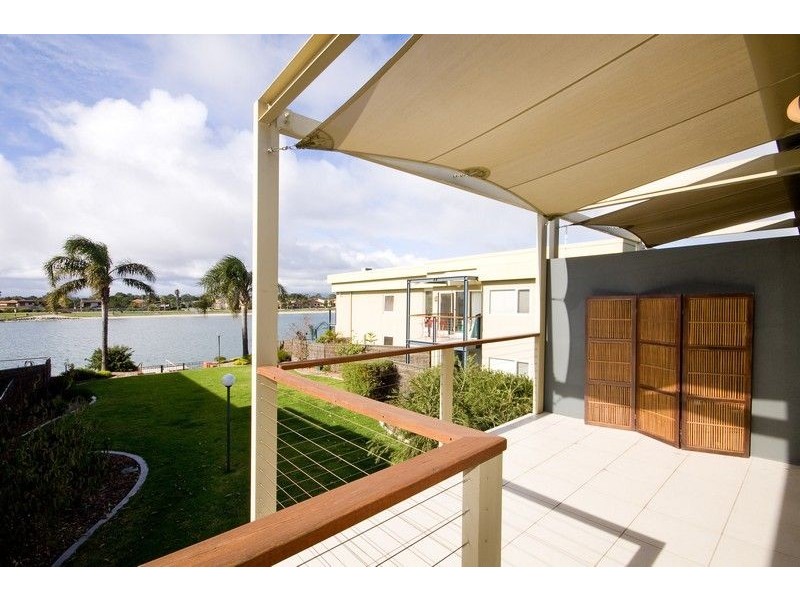 22/74 Military Road, Tennyson SA 5022