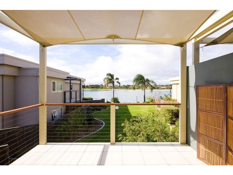 22/74 Military Road, Tennyson SA 5022