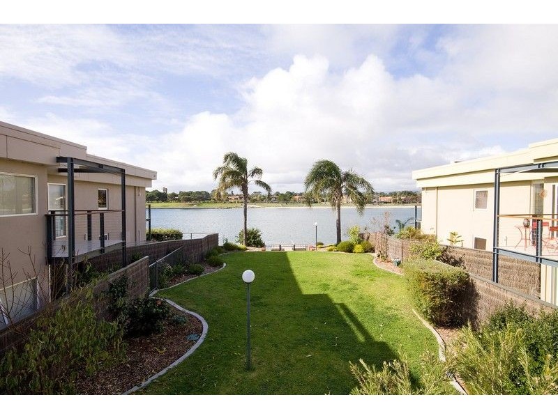 22/74 Military Road, Tennyson SA 5022