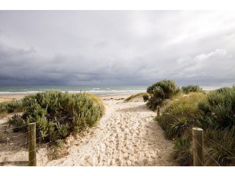 22/74 Military Road, Tennyson SA 5022