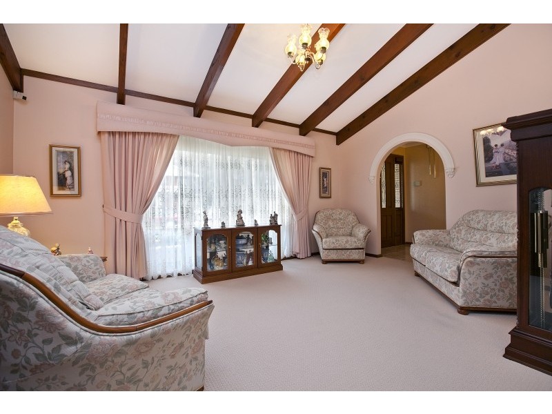 4 Nikoloff Court, Fulham Gardens SA 5024