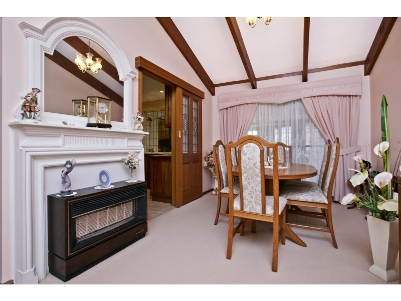 4 Nikoloff Court, Fulham Gardens SA 5024