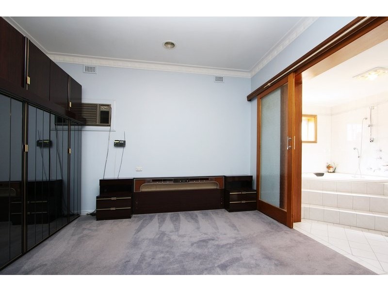 303 South Road, Croydon Park SA 5008