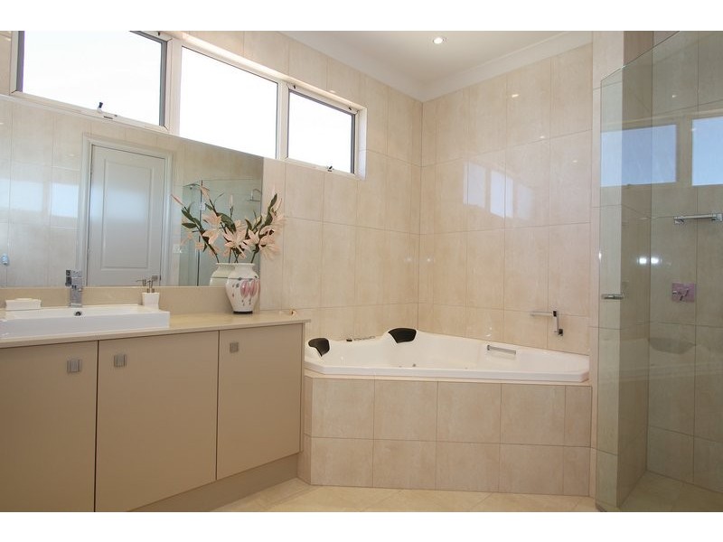 West Lakes SA 5021