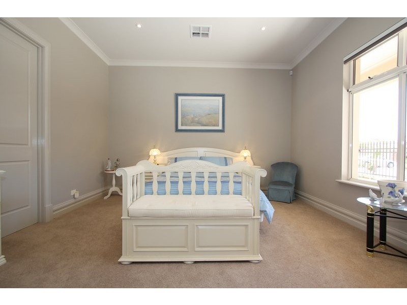 West Lakes SA 5021