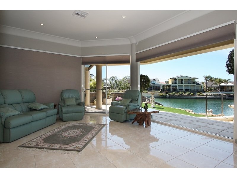 West Lakes SA 5021