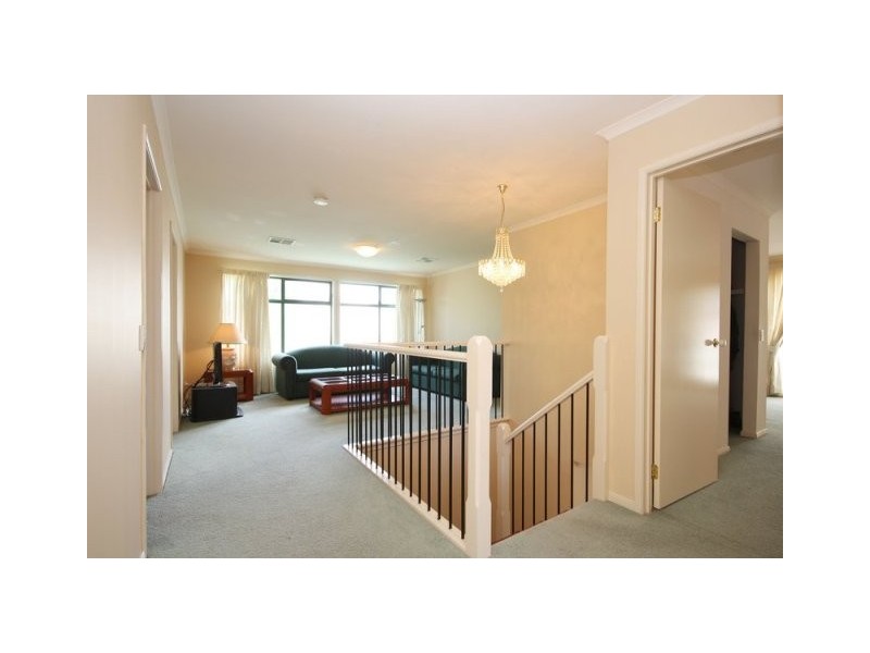 24 Hallett Boulevard, Allenby Gardens SA 5009