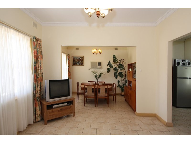 38 King Street, Pennington SA 5013