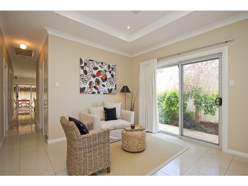 2 Gurner Terrace, Grange SA 5022