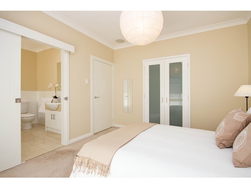 2 Gurner Terrace, Grange SA 5022