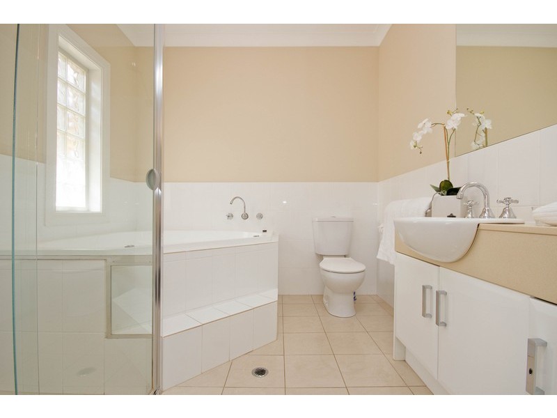 2 Gurner Terrace, Grange SA 5022