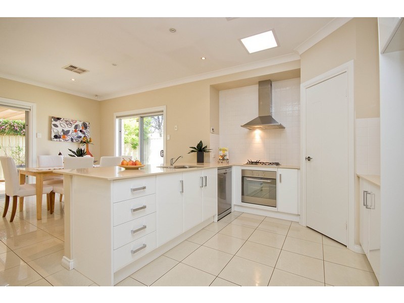 2 Gurner Terrace, Grange SA 5022