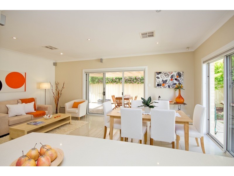 2 Gurner Terrace, Grange SA 5022