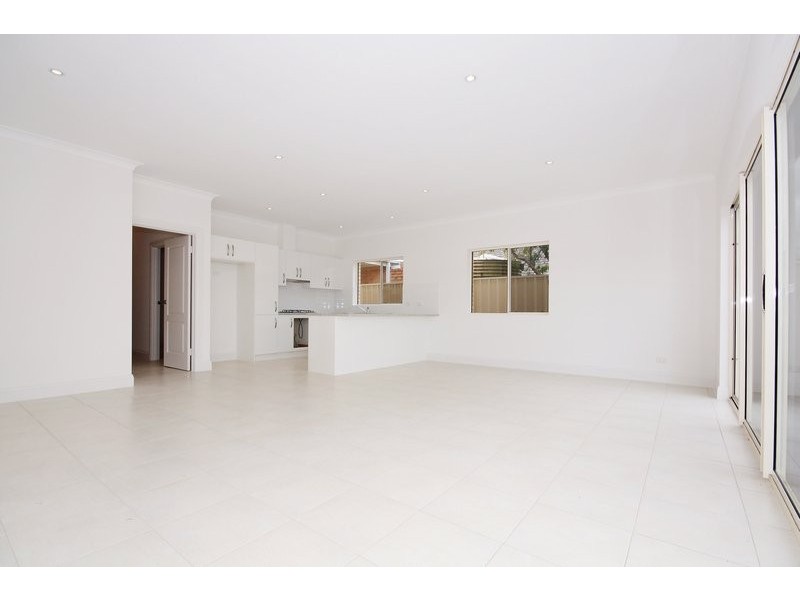 61 Marlborough Street, Henley Beach SA 5022