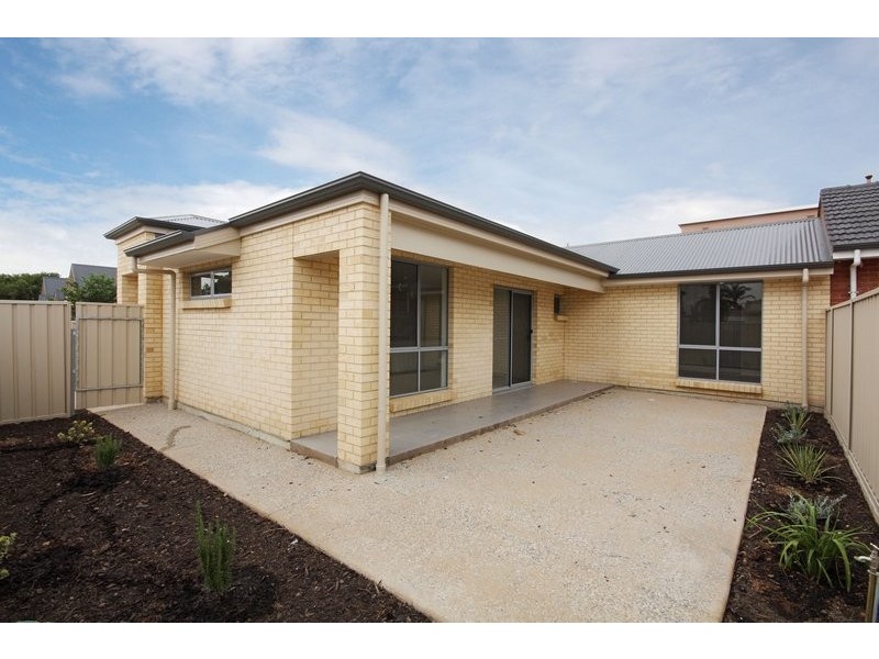 2A Arooma Street, Findon SA 5023