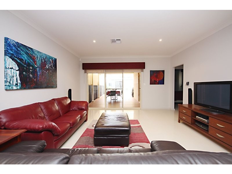 64 Balcombe Avenue, Findon SA 5023