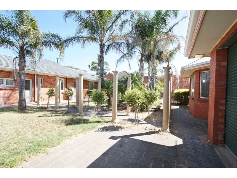 202 Trimmer Parade, Seaton SA 5023