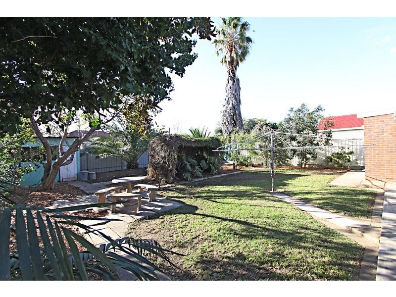 5 Parukala Street, Flinders Park SA 5025