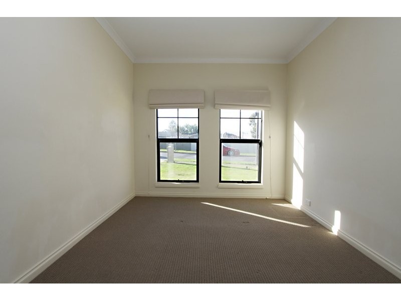 5 Pierce Street, Grange SA 5022