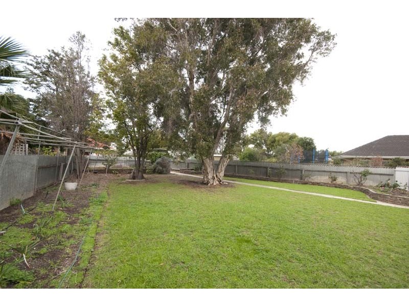 35 Sharpie Crescent, Grange SA 5022