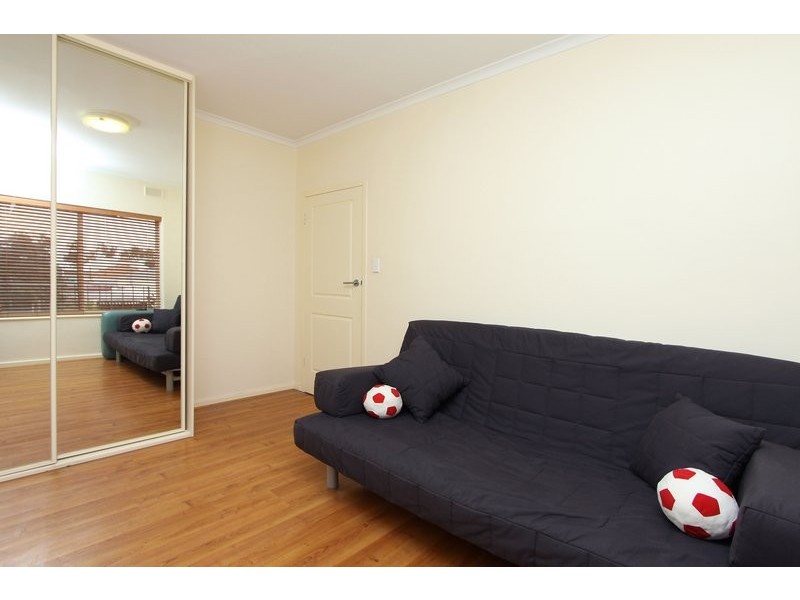 5/94 Glyde Street, Albert Park SA 5014