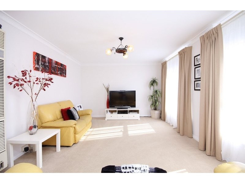 4 Pudney Street, Seaton SA 5023
