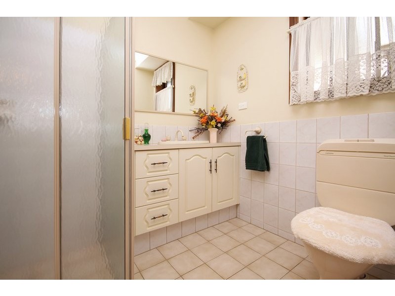 5 Lefkas Court, Seaton SA 5023