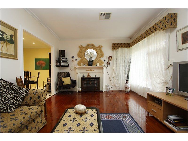 34 Northern Avenue, West Beach SA 5024
