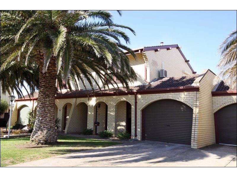 2/30 Military Road, West Beach SA 5024