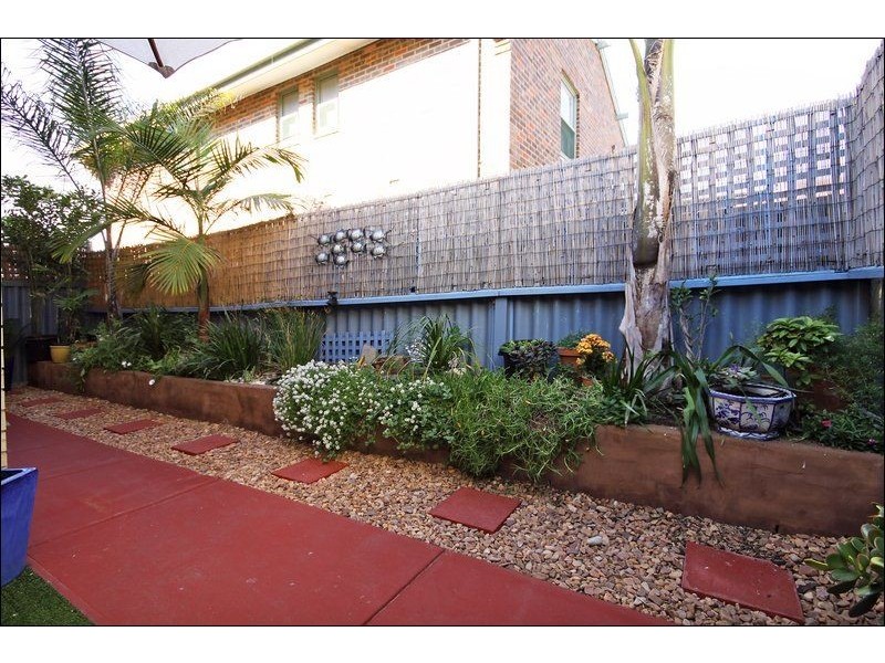 2/30 Military Road, West Beach SA 5024