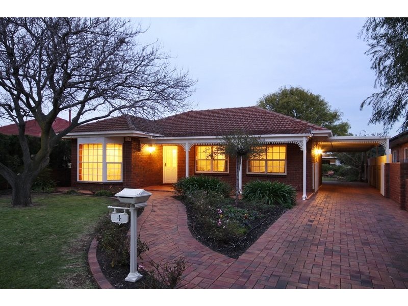 4 Troon Avenue, Seaton SA 5023