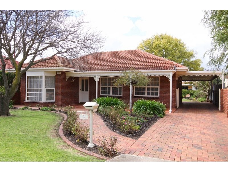 4 Troon Avenue, Seaton SA 5023