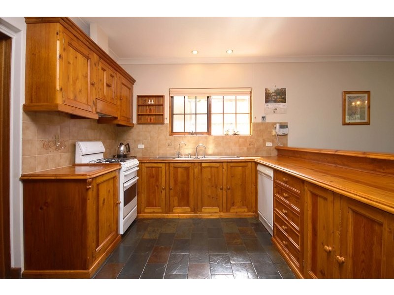 4 Troon Avenue, Seaton SA 5023